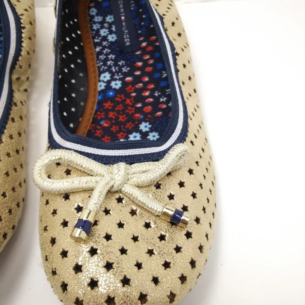 TOMMY HILFIGER Girl's Perforated Gold Stars Faux Leather Navy Ballet Flats EUC